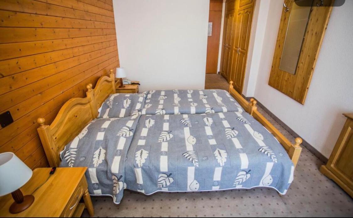 Des Masques Hotell Anzère Exteriör bild